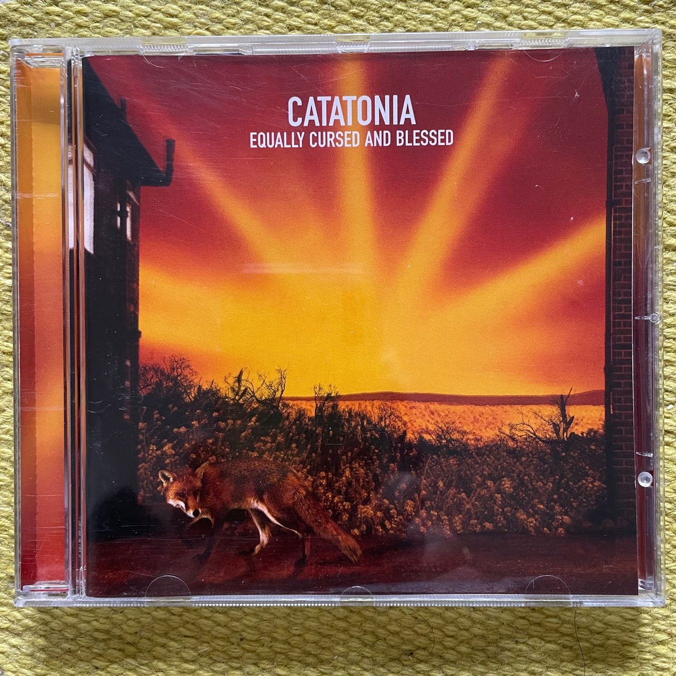 CD: CATATONIA-EQUALLY CURSED AND BLESSED – Usato da Rorschacherberg venduto da CD-Roli