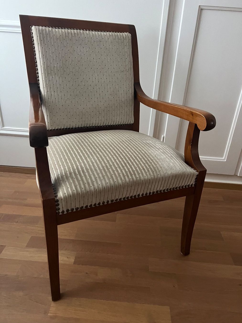 Poltrone: Fauteuil Biedermeier Nussbaum – Usato da Ostermundigen venduto da mapa9 4