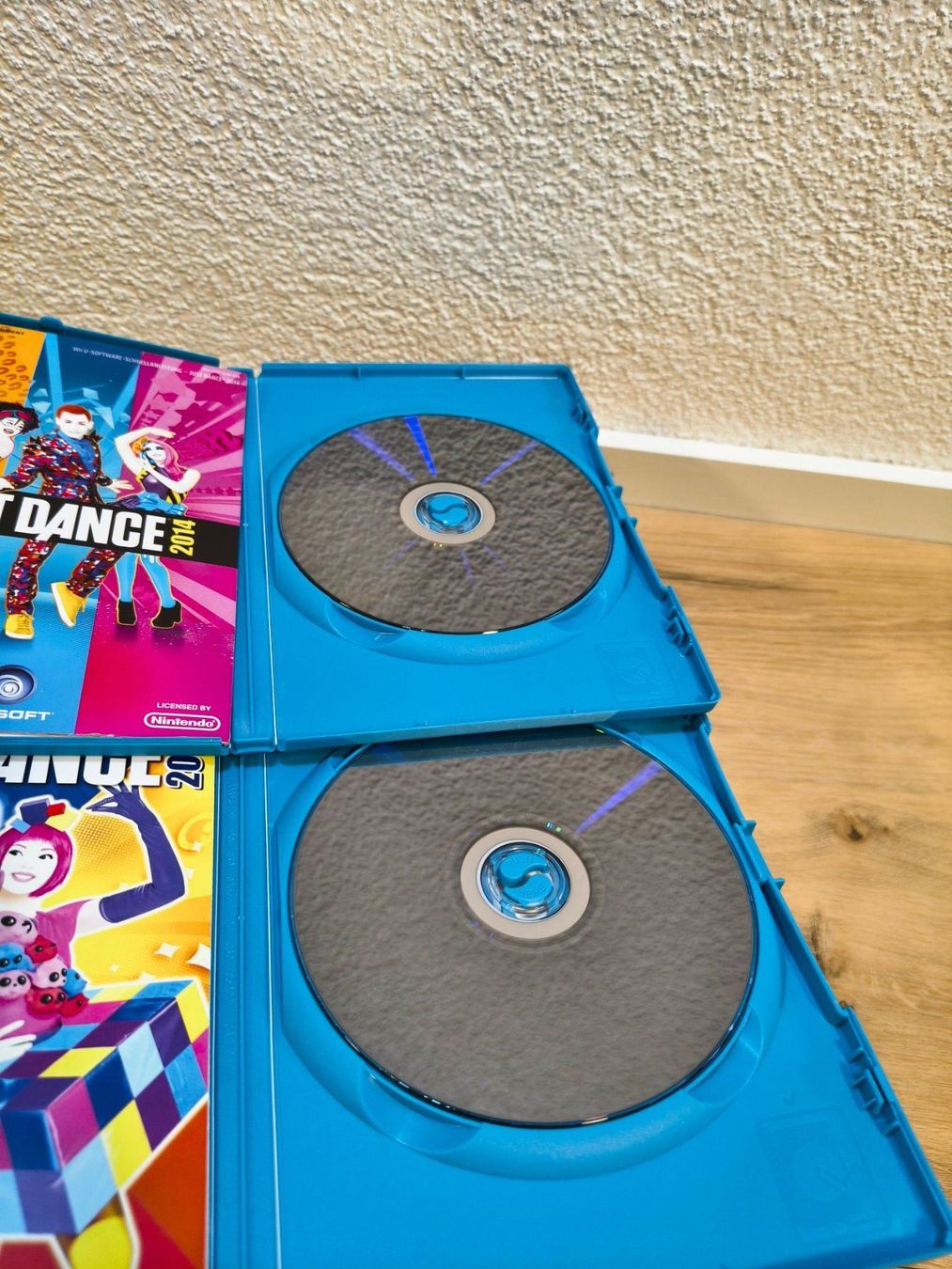 Nintendo Giochi: Nintendo Wii U - Just Dance 2014 + Just Dance 2016 – Usato da Schaffhausen venduto da thugNme 3