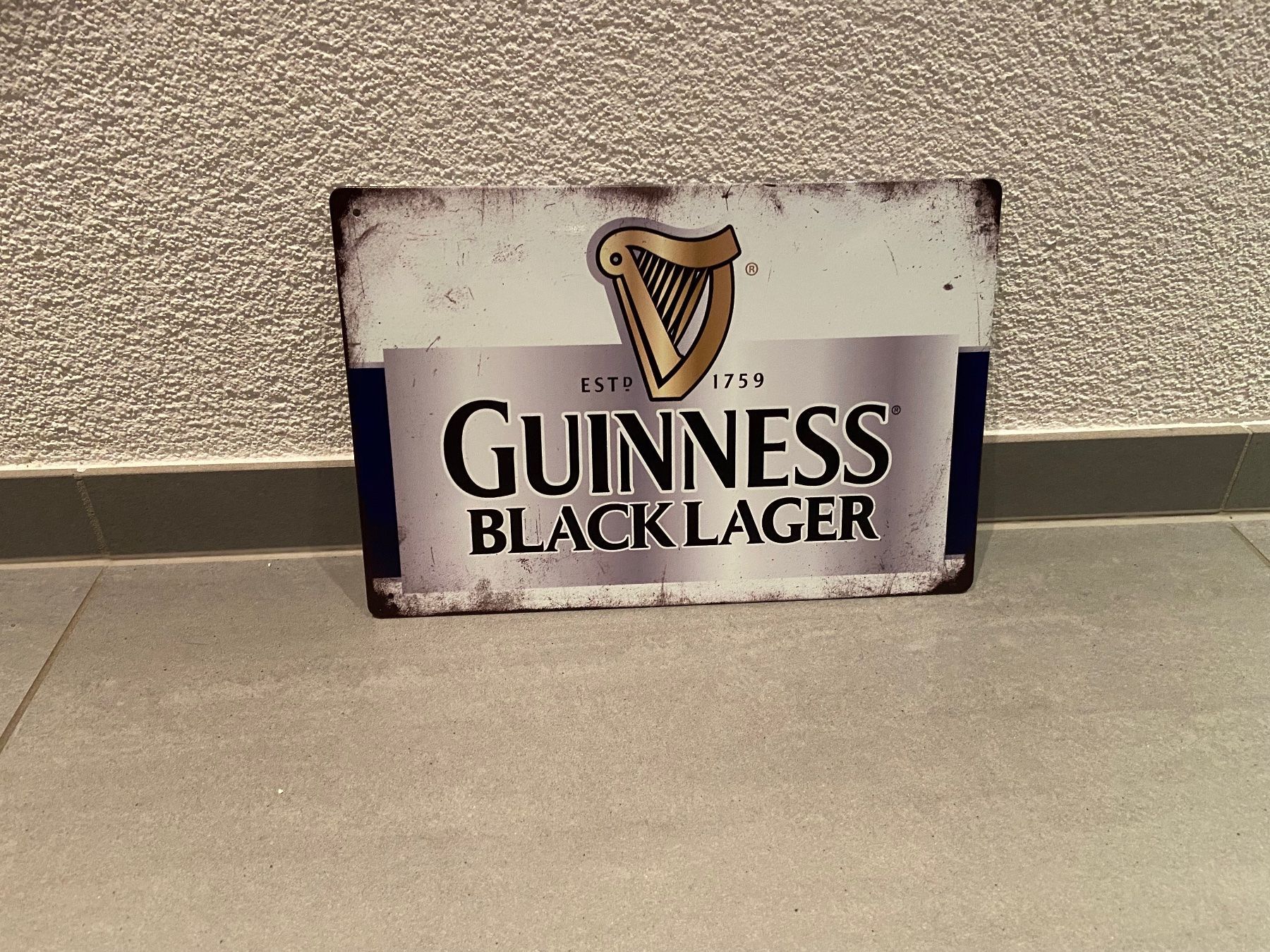 Schilder: GUINNESS BLACK LAGER / 1 StÜCK / NEU – Neu und originalverpackt aus Seon von Aaargauer01 4