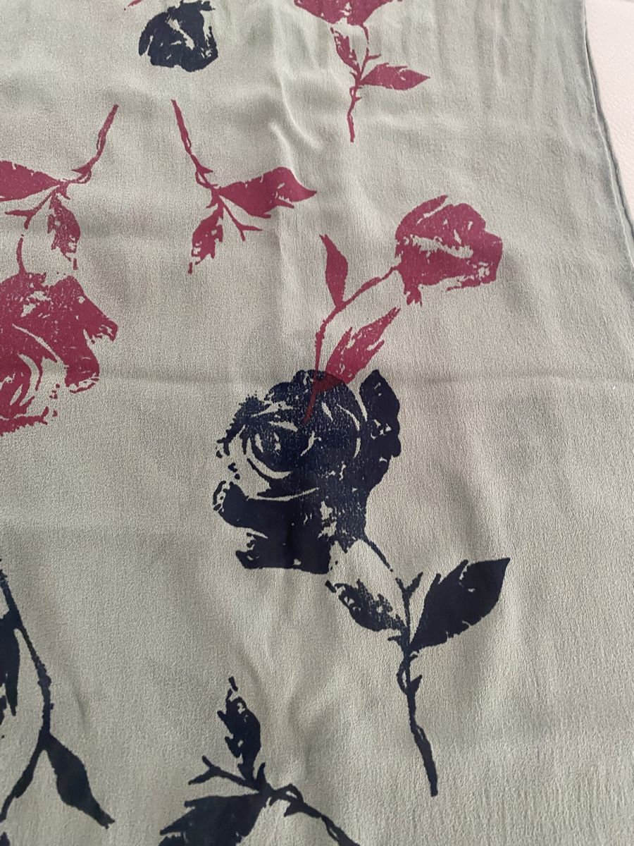 Foulard & Sciarpe: Seiden Schal 🌸 – Usato da Opfikon venduto da Luis144 5