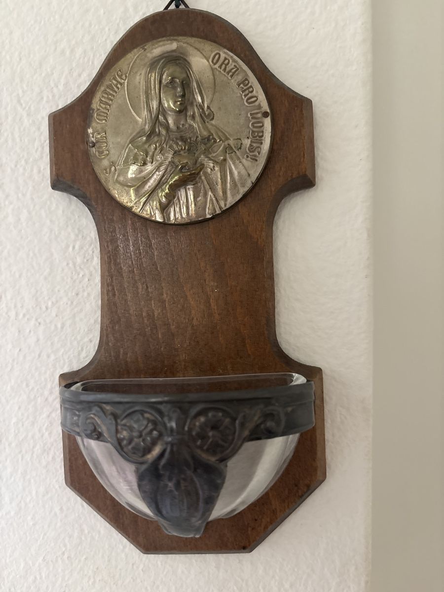 Statuette: Weihwassergeschirr alt  – Usato da Kriens venduto da Wundertuete17 3