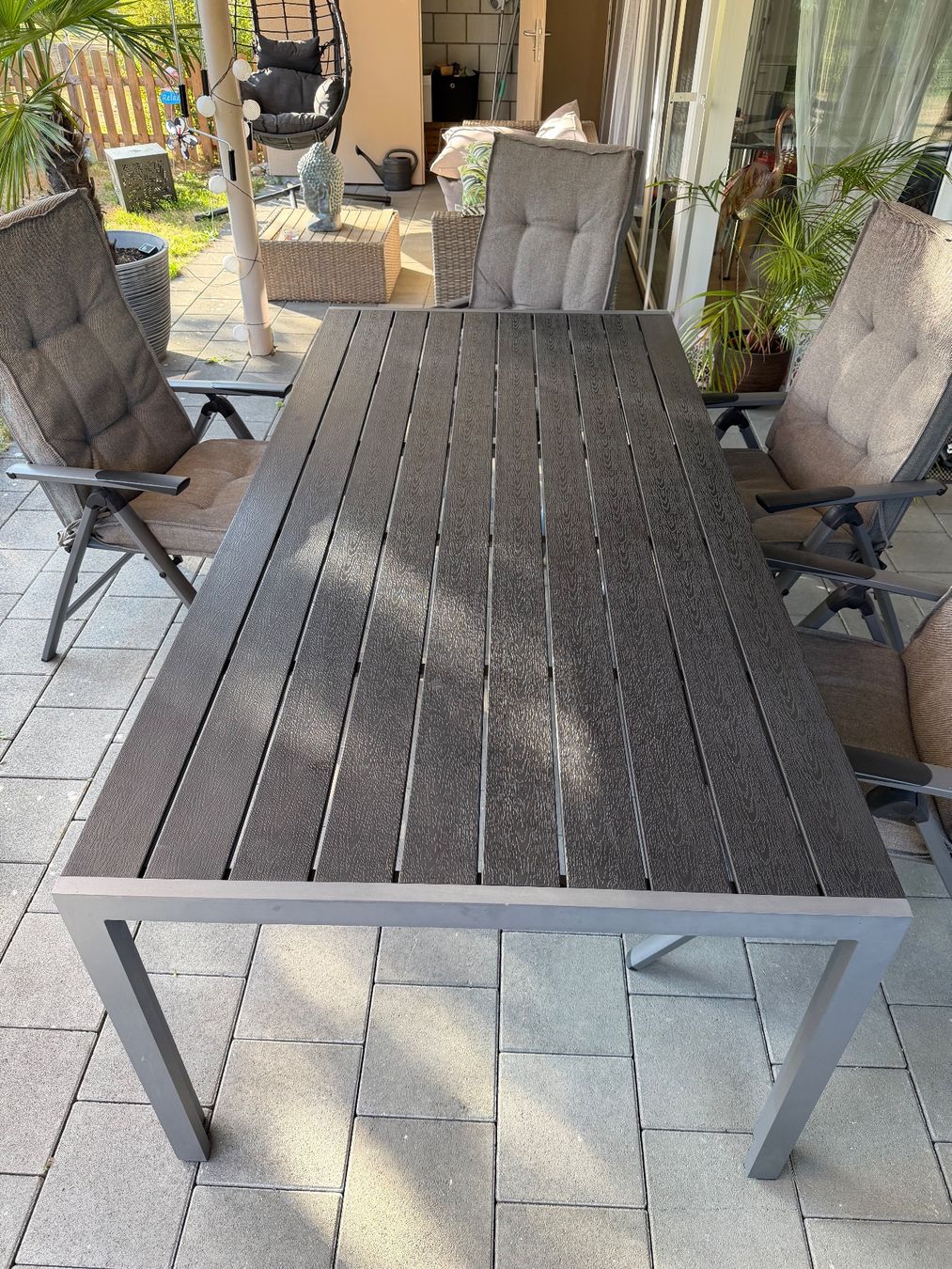 Set di tavolo e panche: Gartentisch mit Stühlen – Usato da Aarwangen venduto da habma91 1