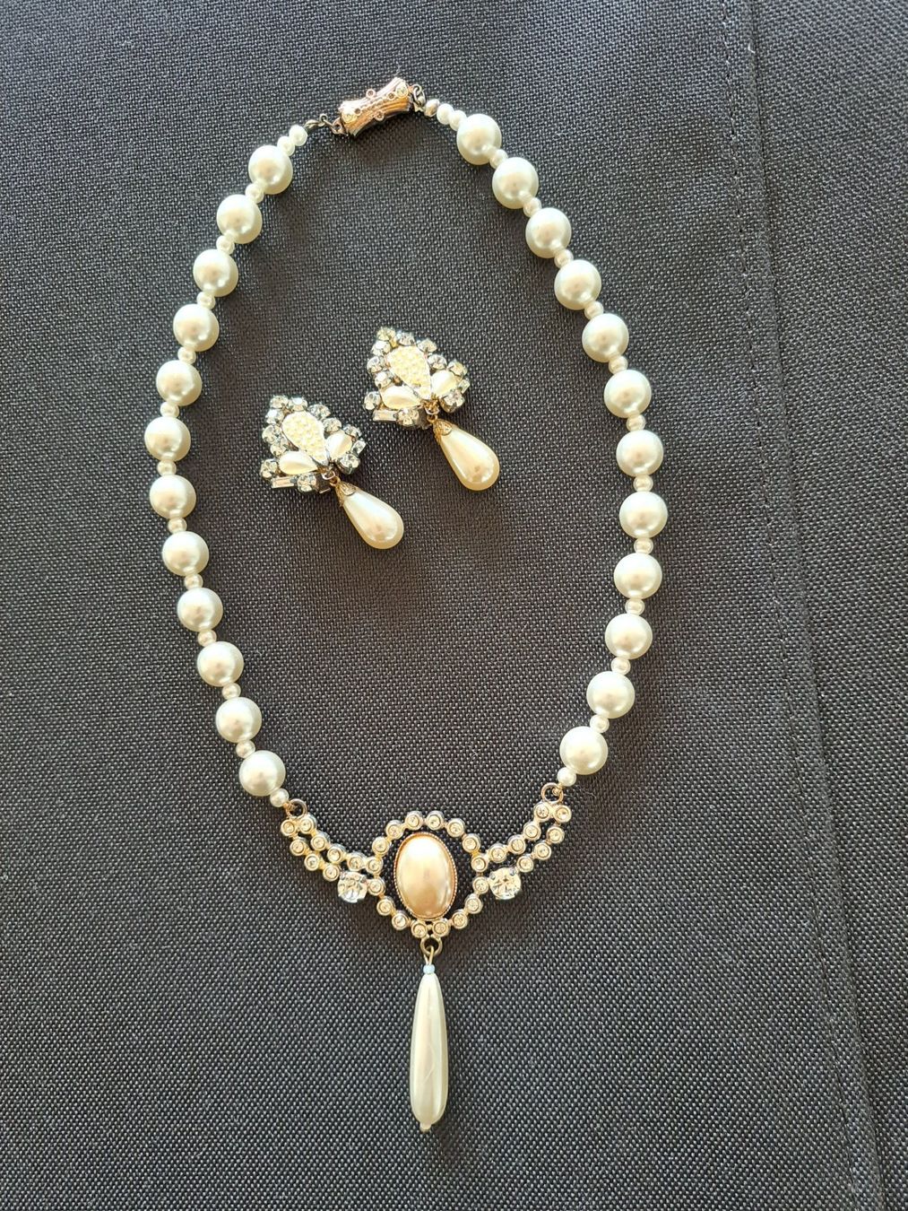 Altri gioielli: Schmuck Kette,  Perlen, Hochzeit, Fest – Usato da Thun. venduto da countrygirl12 1