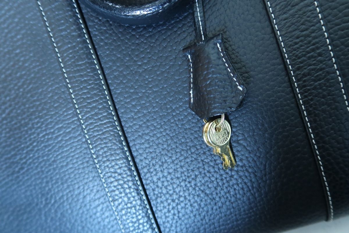 Sacs femmes: Yurie Nitani Tasche – D'occasion à Bassersdorf par secondhand_clothing 2