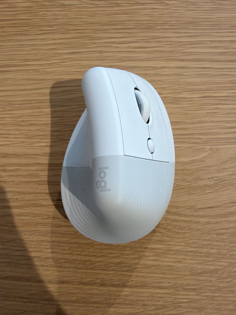 Logitech Maus: Logitech Lift for Mac Maus Weiss – Gebraucht aus Niederglatt ZH von Pflanzoe
