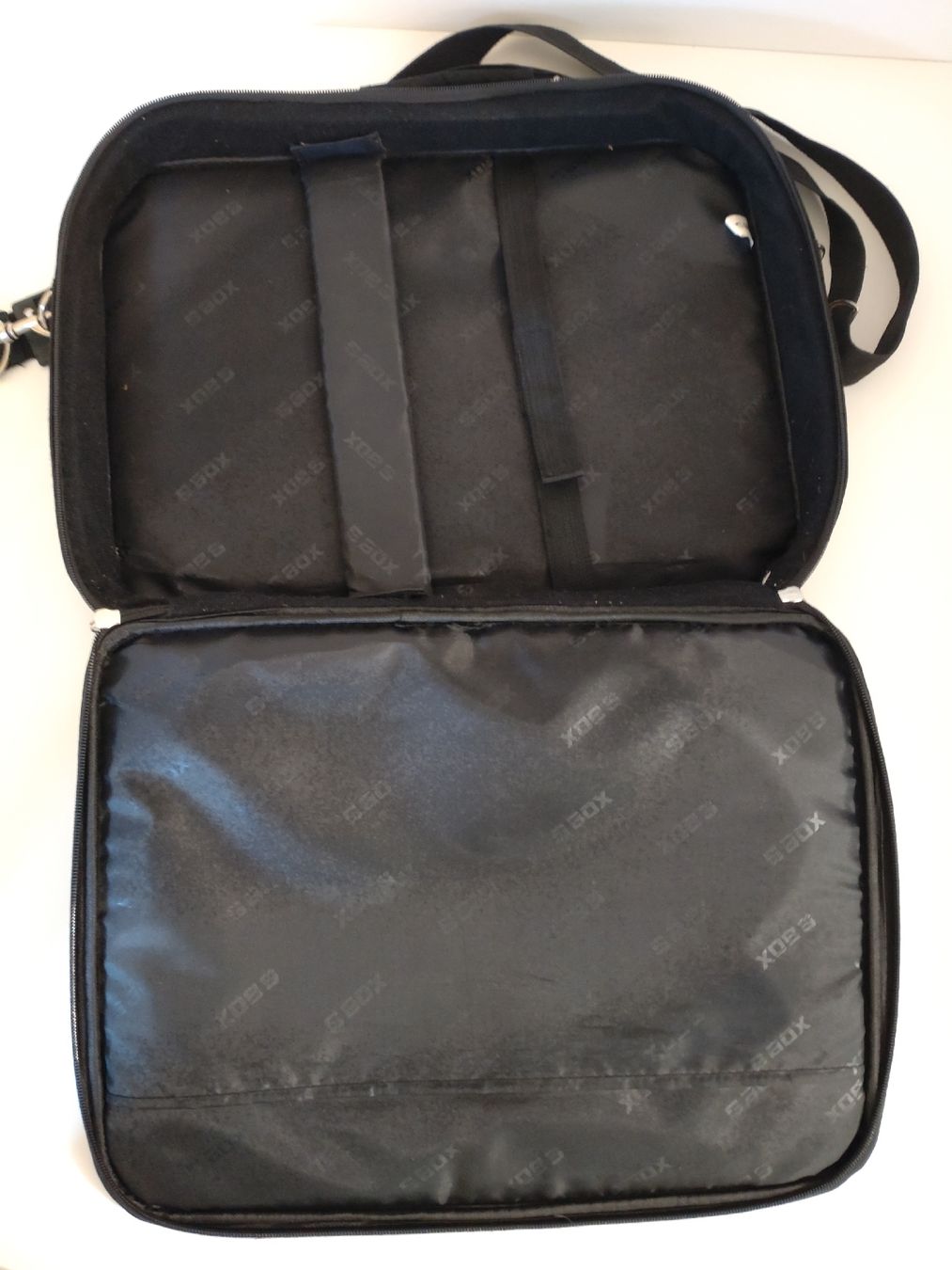 Borse: Laptoptasche schwarz – Usato da Brügg BE venduto da Meui_Zouberding 1