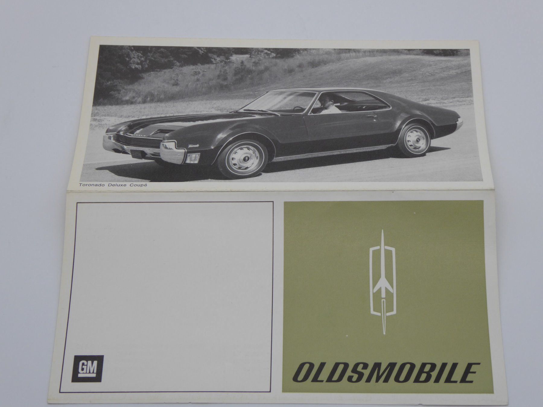 Documenti: Oldsmobile Prospekte 1966 – Usato da Safenwil venduto da efclassics 3