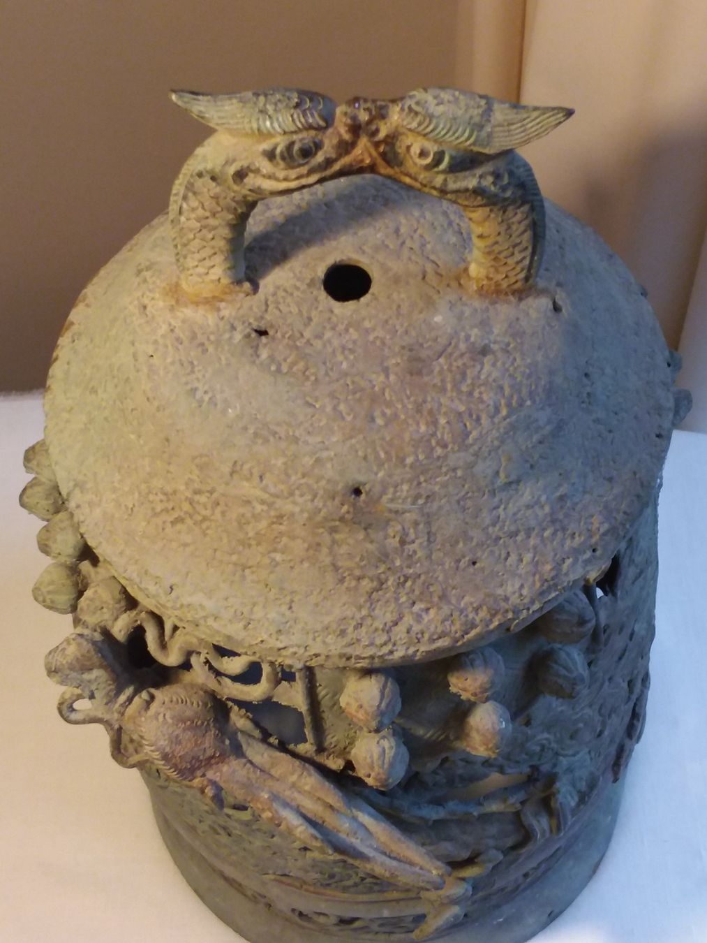 Lampade: Antike uralte Metall Tempel Laterne mit Siling China – Usato da Zürich venduto da sanwit 3
