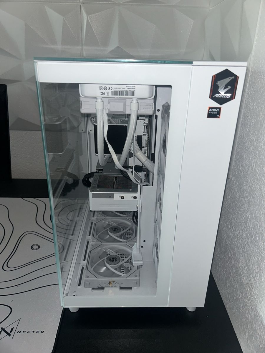 PCs: Gamin Pc – D'occasion à Churwalden par tie_jzx5 2