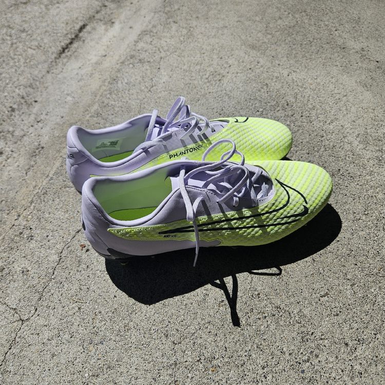 Neue fussball schuhe deals