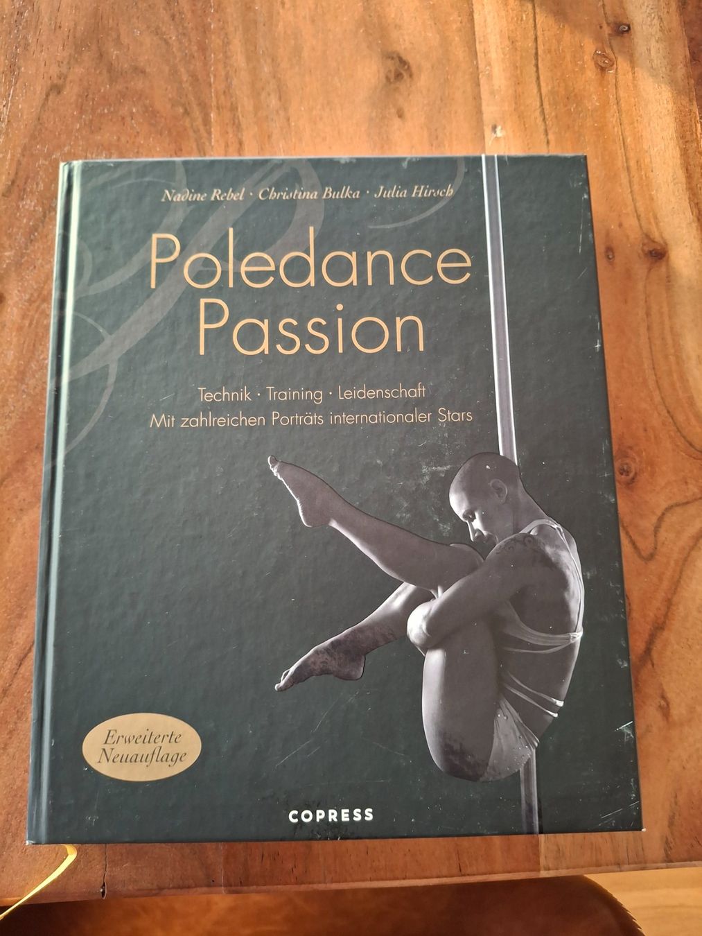 Libri: Poledance Passion Buch Technik Training Leidenschaft gute... – Usato da Horriwil venduto da TOKYONIGHTS