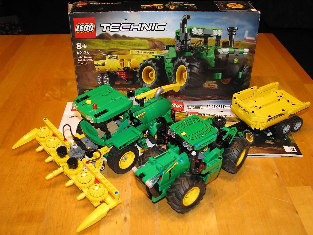 Lego Giocattoli: Lego Technik John Derre 42136 und 42168 – Usato da Wangen b. Olten venduto da Binggeli4