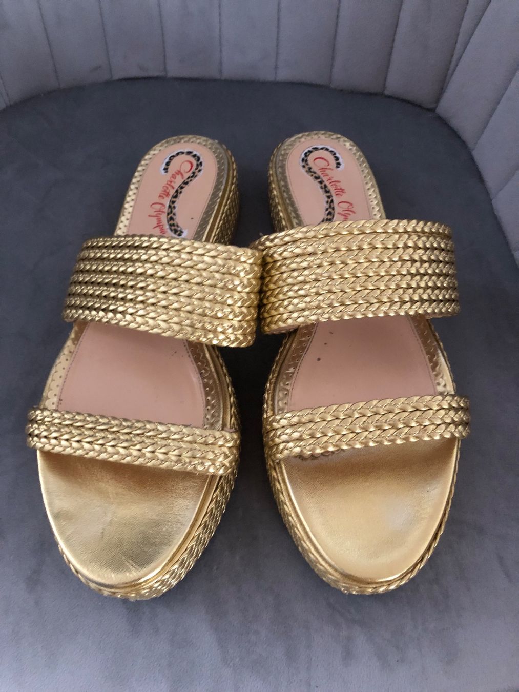 Charlotte Olympia Scarpe da donna: Charlotte Olympia Sandalen – Usato da St. Moritz venduto da Capricorn88 1