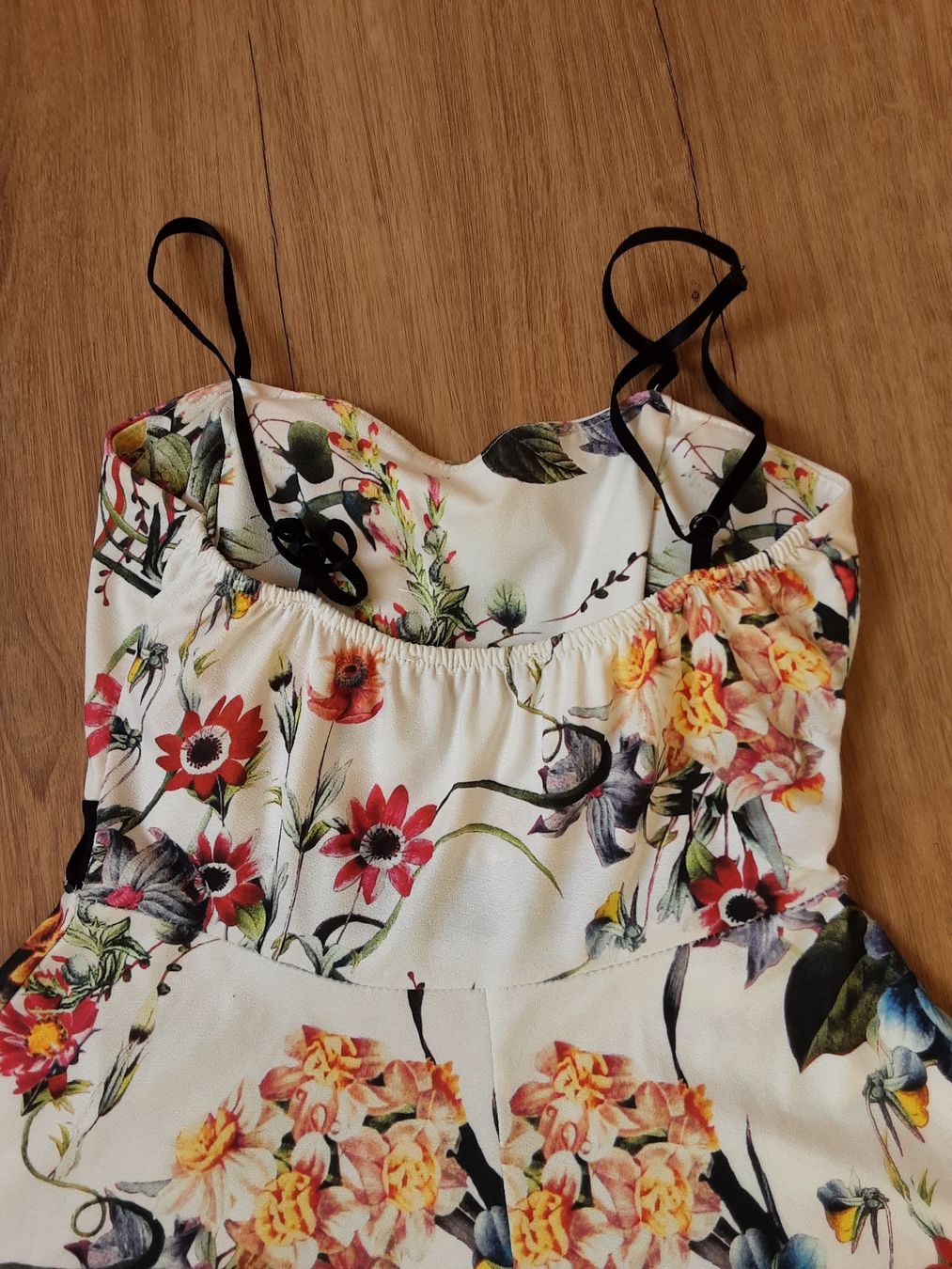 Kleider: Sommerliches Blumenkleid, Grösse S – Gebraucht aus Altdorf UR von Brandli 4