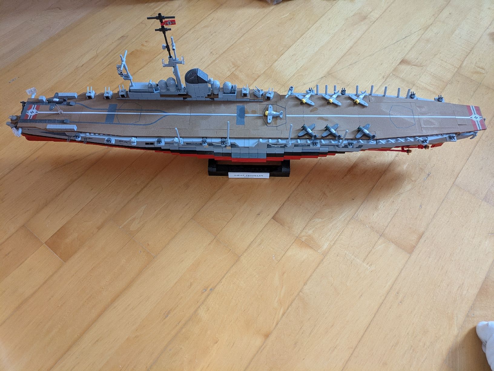 Cobi Kit di modellismo & Modellini statici: Cobi 4826 Graf Zeppelin – Usato da Bülach venduto da irya_54