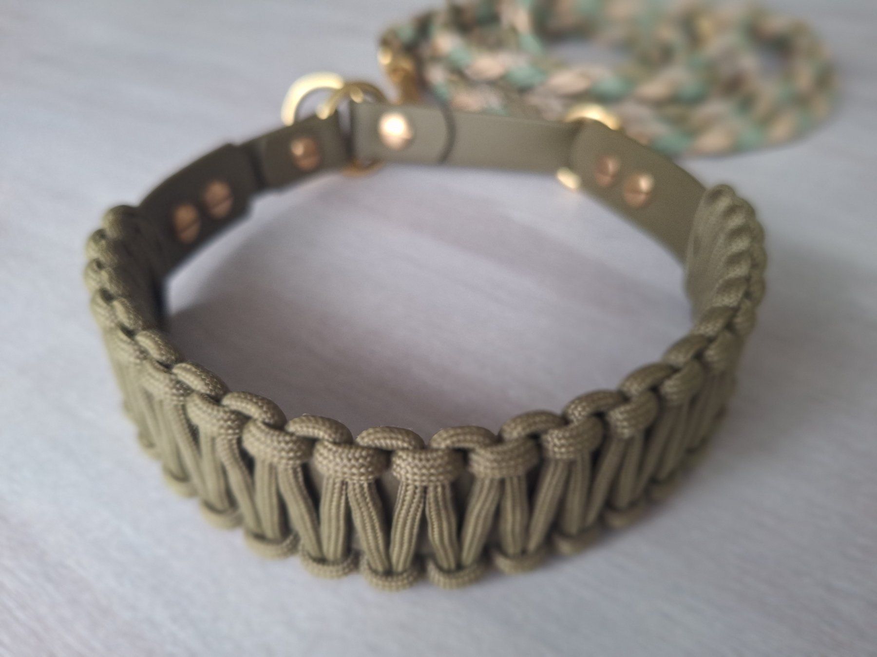 Guinzagli & Collari: Traumhaftes Halsband-Leine-Set! – Usato da Schmerikon venduto da Mycheyenne 2