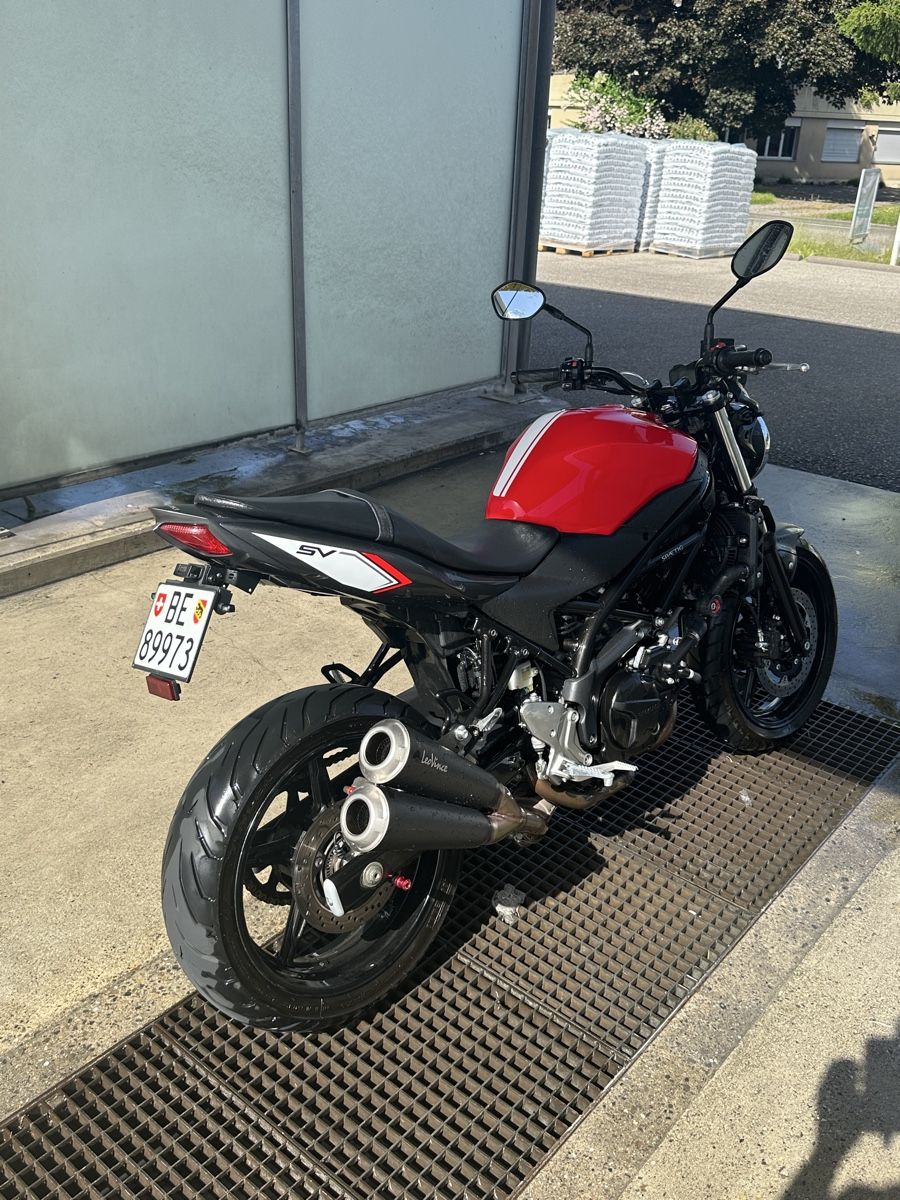 Suzuki Strada: Suzuki SV650U 35kW – Usato da Bleienbach venduto da -Benji-