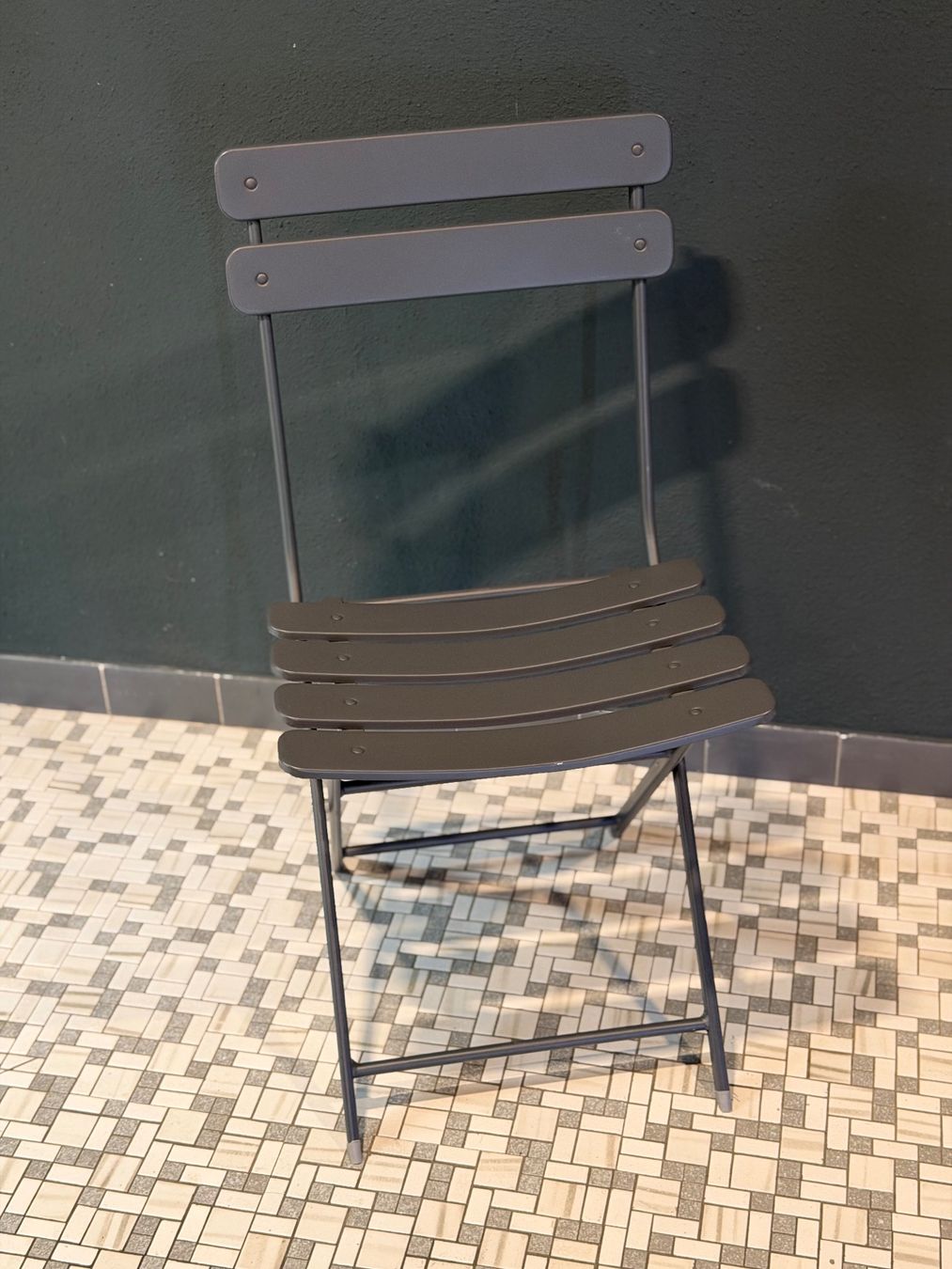 Livique Sedie: Gartenstuhl Grau Stahl 60 cm Klappbar – Usato da Hausen AG venduto da eri_6ndx