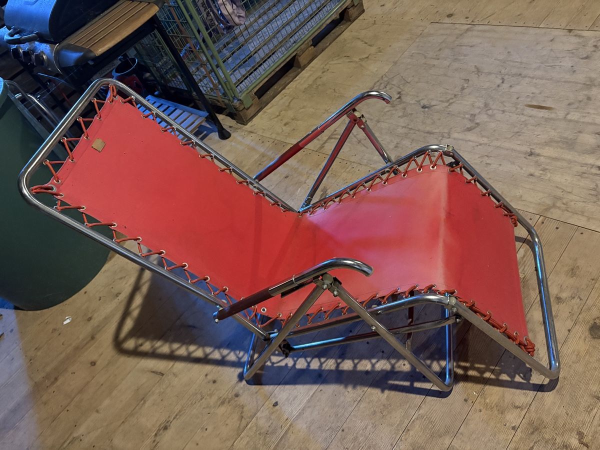 Chaises longues: Liegestuhl – D'occasion à Ellikon am Rhein par vielmehr