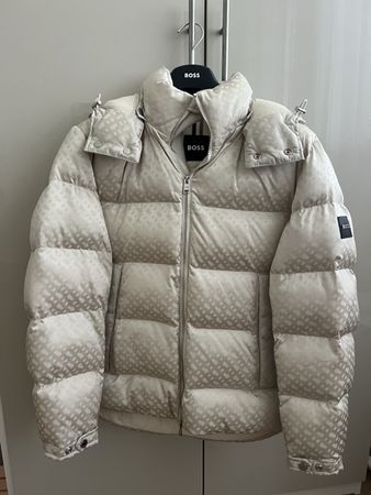 Neue BOSS Jacke