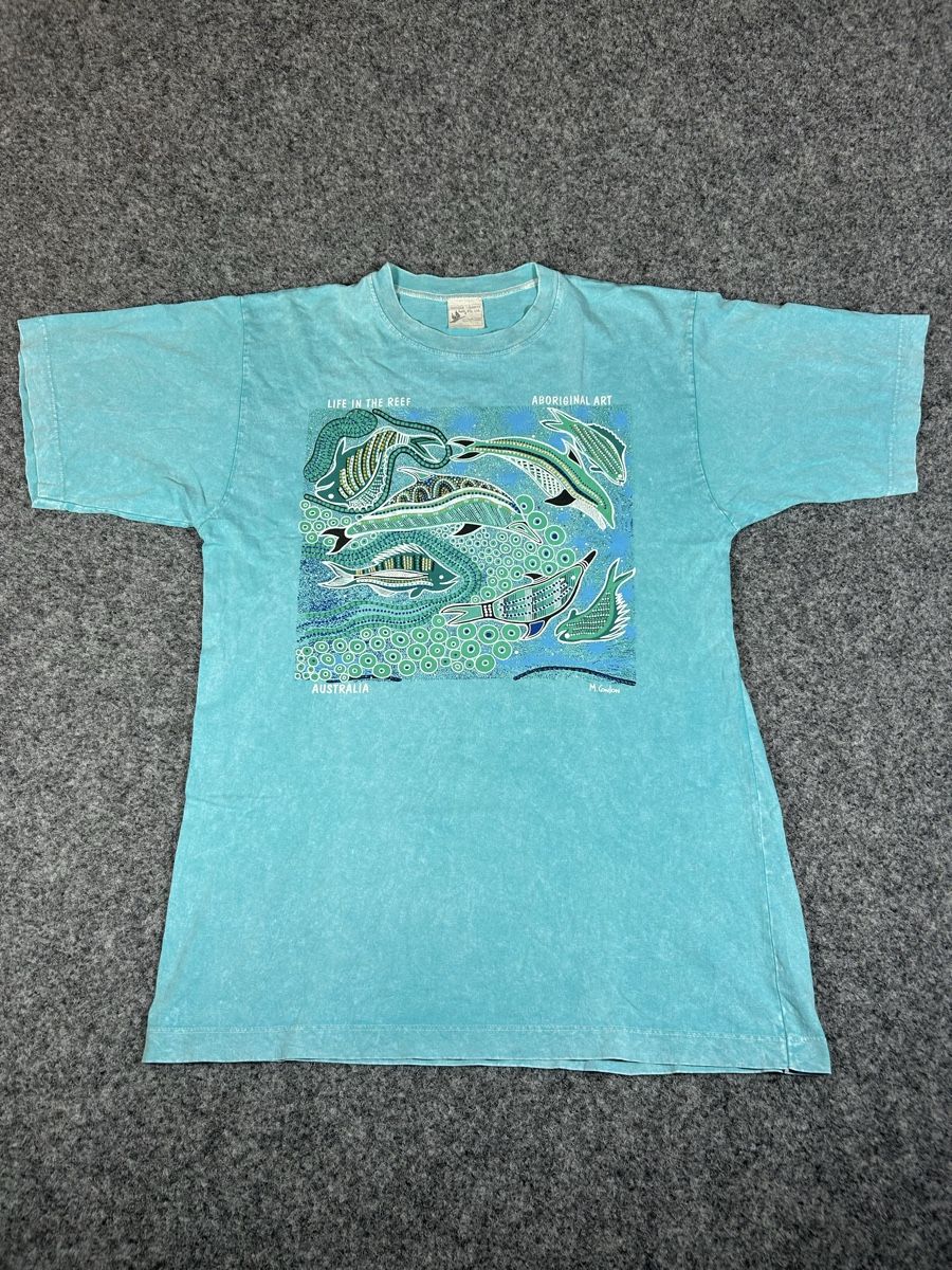 T-shirts: 2000s graphic shirt  – D'occasion à La Sagne NE par Matlasape