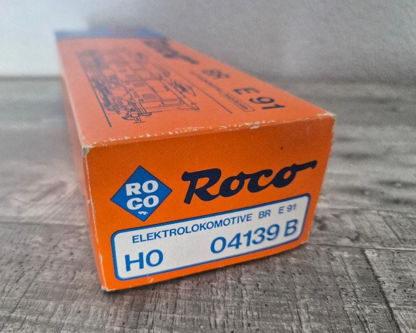 Roco Modellini di ferrovie: Roco Leerkarton OVP 04139B für DB E-Lok Br 91 oder ähnlich – Usato da Dielsdorf venduto da SHOES_BY_SYLVI