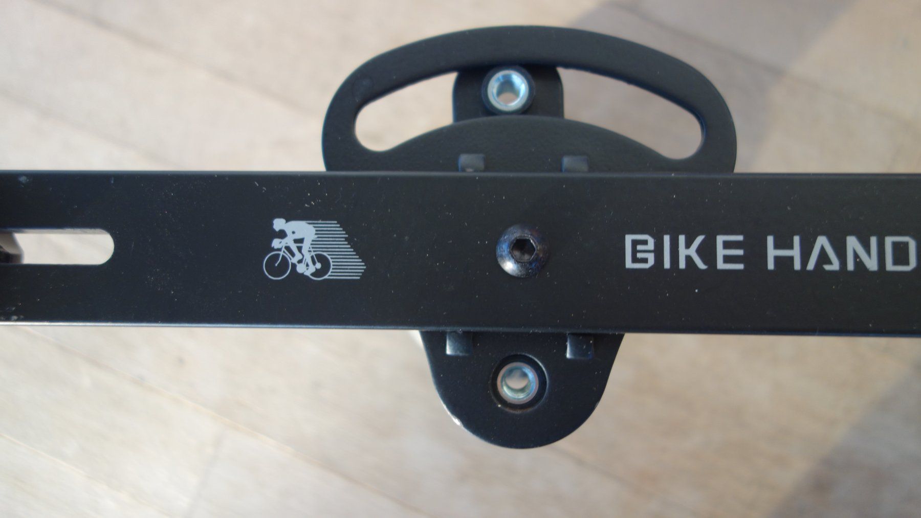 Supporti per biciclette: SOLID Zusatzhalterung für Veloaufhängesystem NEU - VERSAND – Difettoso da Innerferrera venduto da tic_p7qd 2