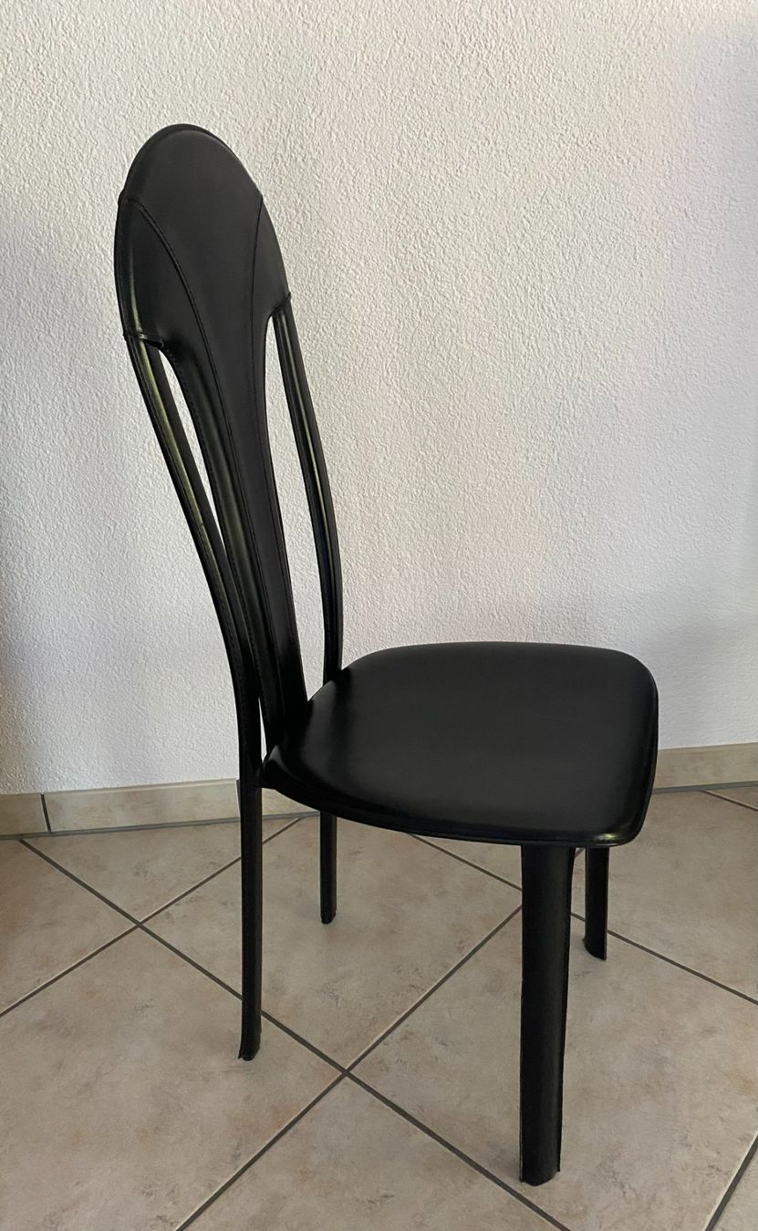 Chaises: 6 Stühle echt Leder – D'occasion à Hinwil par Bachtel57 1
