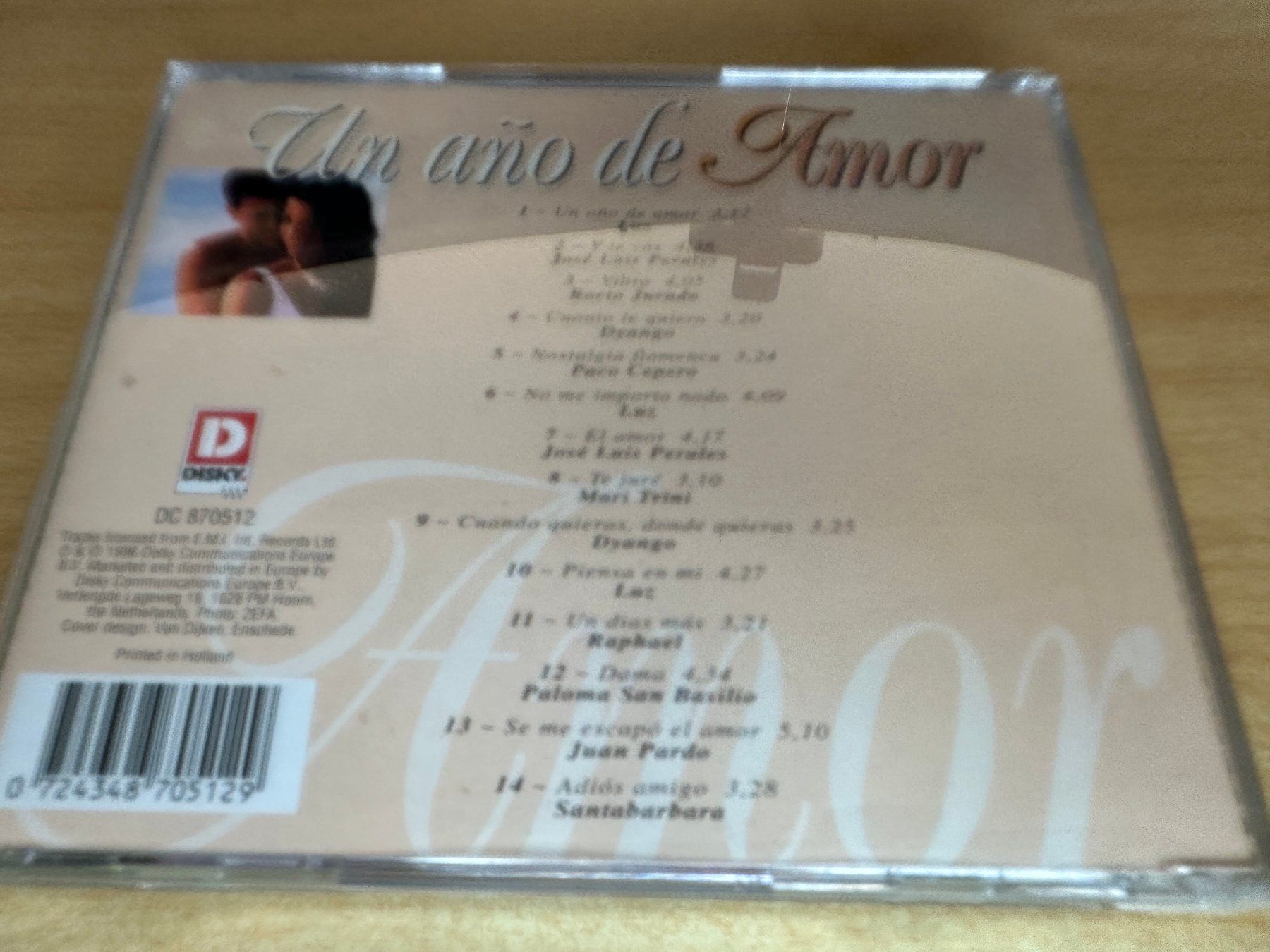 CD: C3 Various - Un Año De Amor – Usato da Rikon im Tösstal venduto da Alpenmutz 1