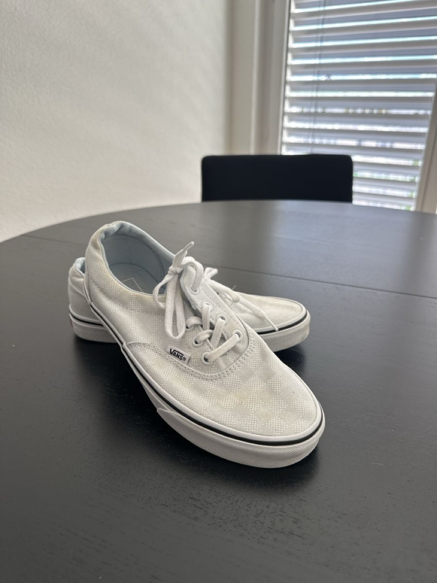 Vans Chaussures femmes: Vans Authentic, weiss, hellblau, Grösse 38 – D'occasion à Chur par jan_jln5