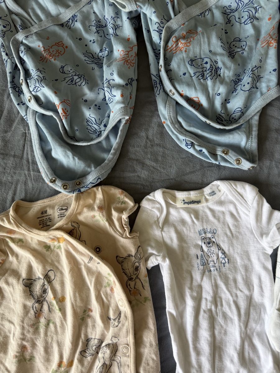 Lotti & Set di vestiti: Baby Kleider Set Grösse 56 – Usato da Laufen venduto da le-noumi 2