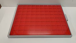 Münz-Kassette Lindner 80 Fächer rot, gebraucht (L38-6)