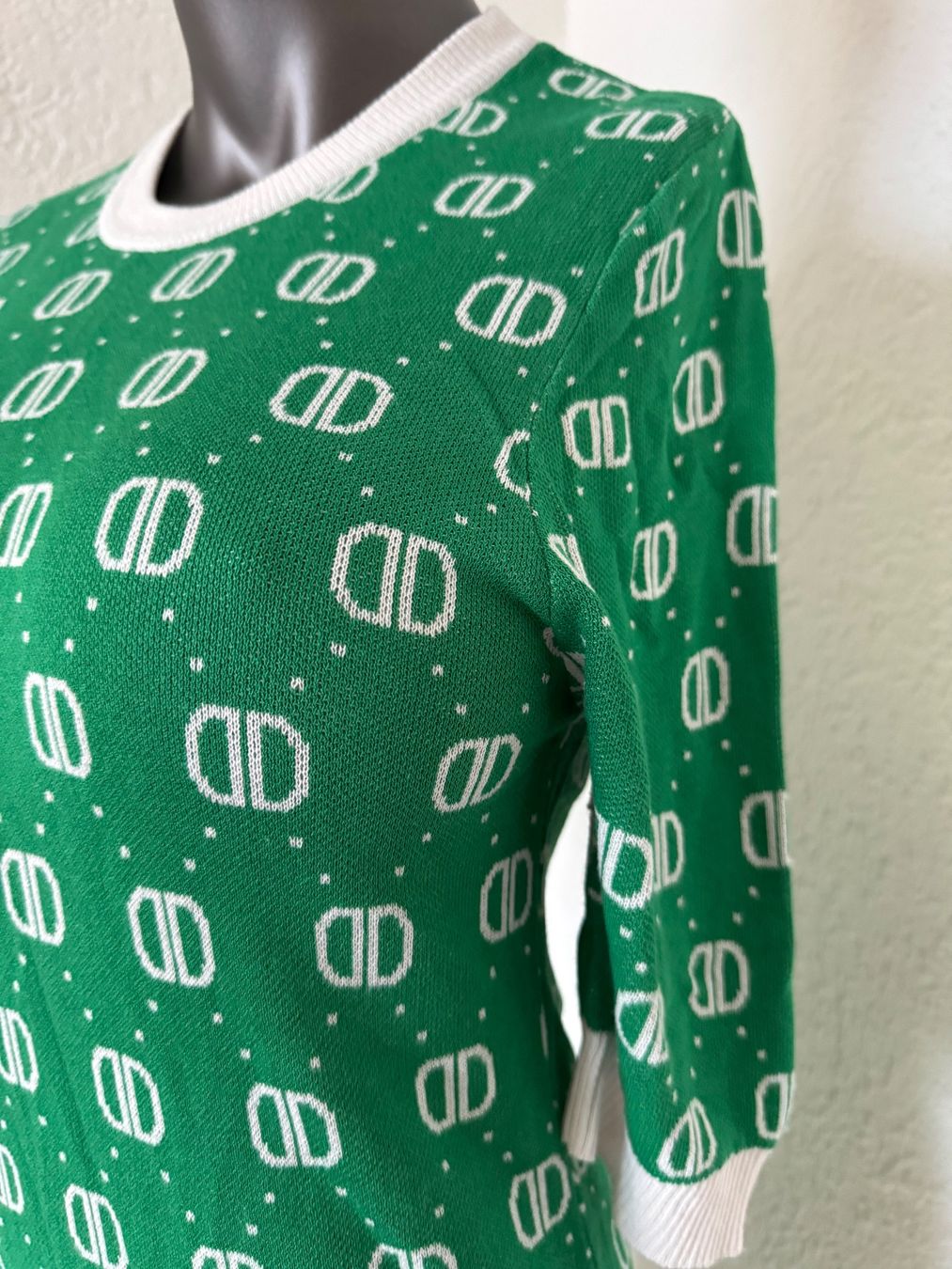 Pulls & Sweat-shirts: Schickes Strick Pulli Pullover Grün Weiss  Gr M Kürzarm – D'occasion à Frenkendorf par Style365 5