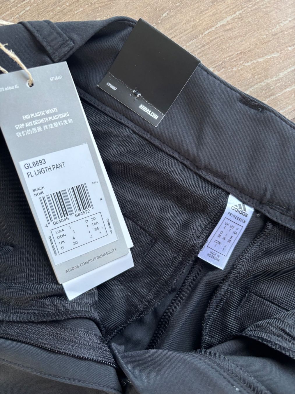 Adidas Pantaloni: 30_adidas golf_NEU_LP 90 sfr – Nuovo e nell'imballaggio originale da Versegeres venduto da kista 1