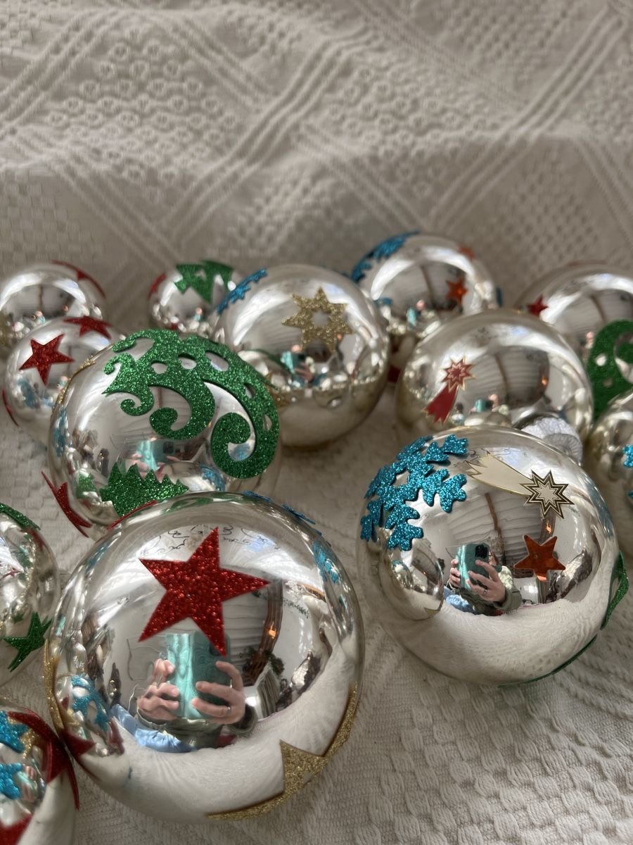 Tutte le decorazioni: 22 Weihnachtskugeln Christbaumkugeln in 2 Grössen – Usato da Arboldswil venduto da Sonnenelfe