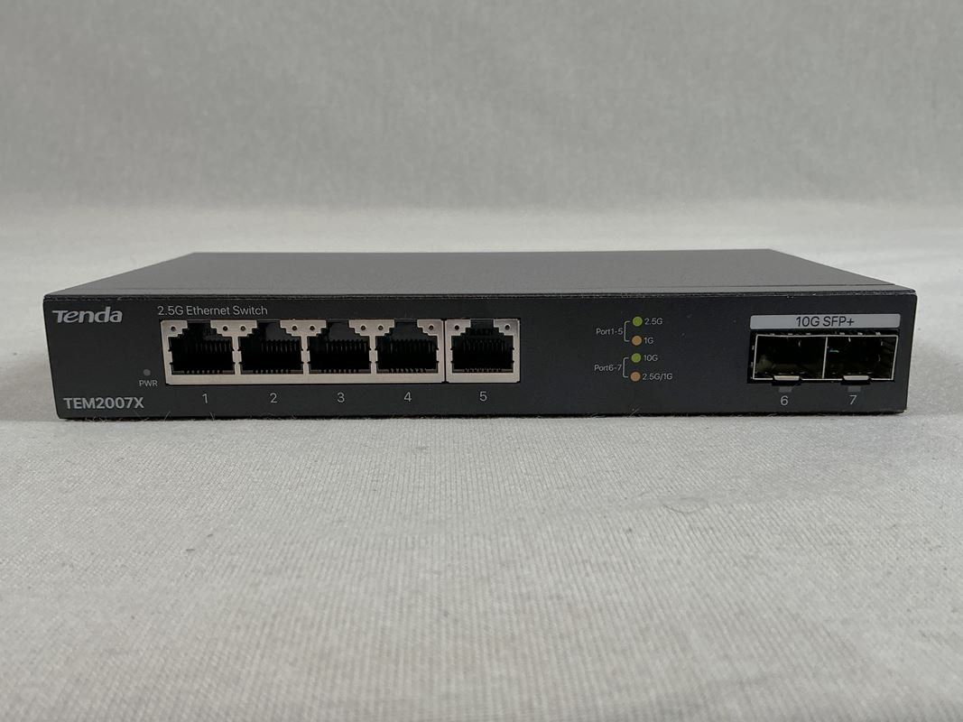 Hub & Switch: TENDA Netzwerk Switch – Usato da Richterswil venduto da Restwert_Richterswil 1