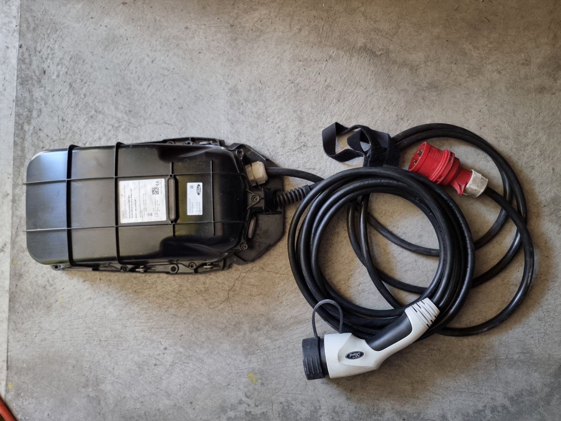 Webasto Caricabatterie: Wallbox Typ 2 11kW (6m) – Usato da Dulliken venduto da Hipi 1