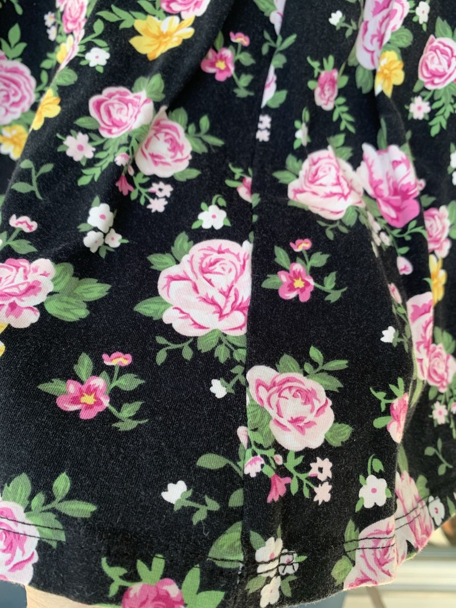 Röcke: Rock mit Rosen, Gr. M/L 😊🌞 – Gebraucht aus Egg b. Zürich von Flummi 1