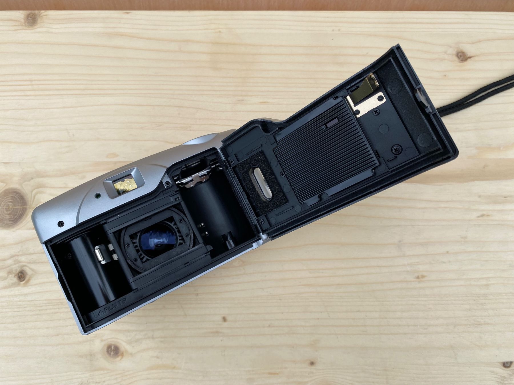 Pentax Fotocamera: Pentax Espio 60S Kamera – Usato da Feldbach venduto da Olive1 8