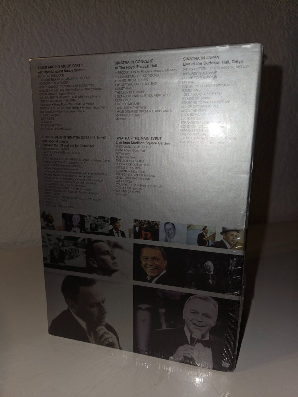 Tutti i DVDs: Frank Sinatra DVD-Box "A Life in Performance" II – Usato da Gunzwil venduto da Charro03 2