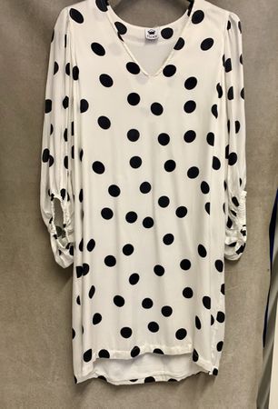 Floer Kleid weiss mit schwarze Punkte 36