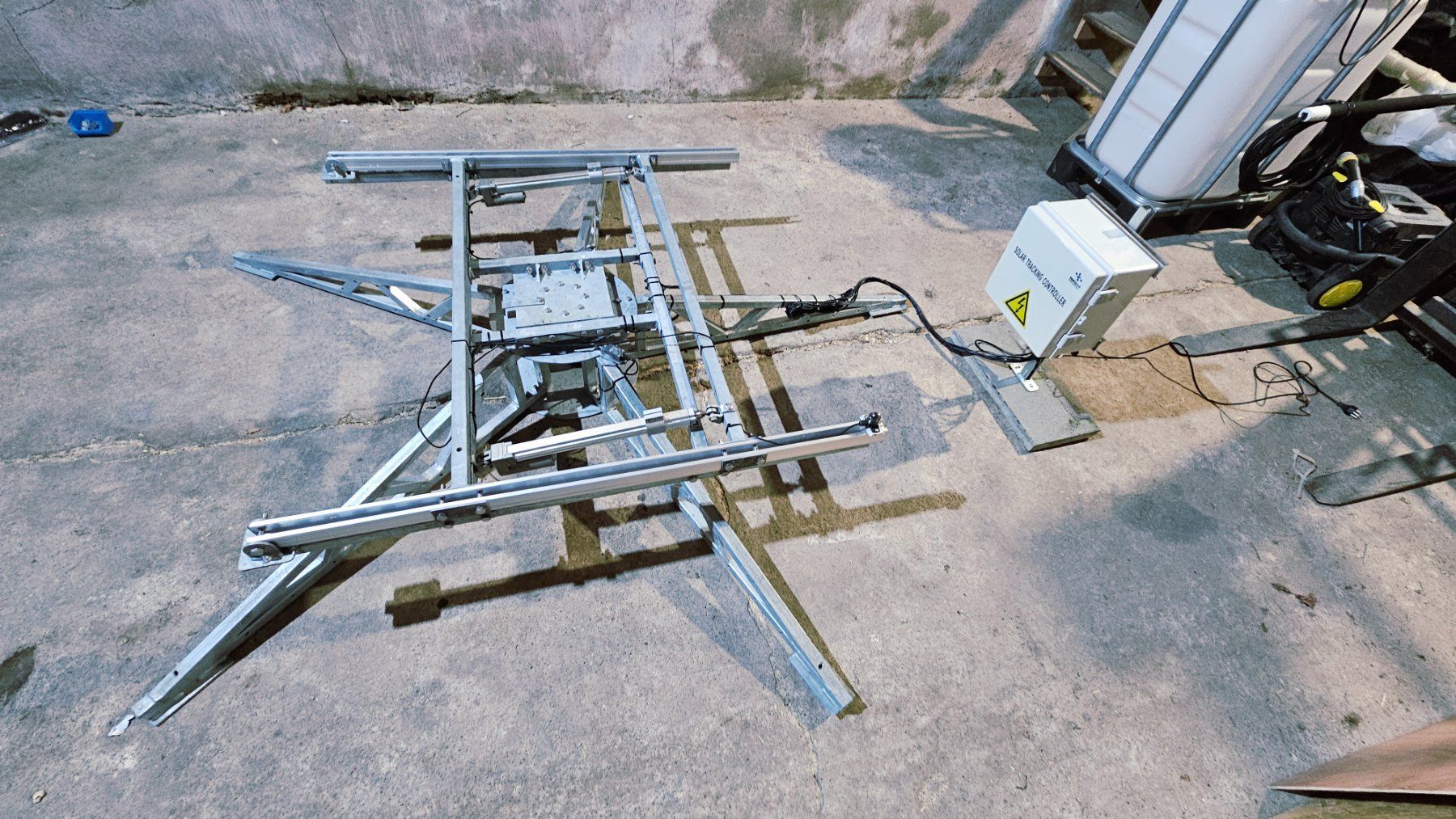 Solargeräte und Solarprodukte: Solar Tracker  NEU – Neu und originalverpackt aus Kaltbrunn von Luki01 4