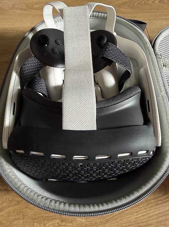 Meta Casco VR: Meta Quest 3 – Usato da Thun venduto da sim_nc7g 1