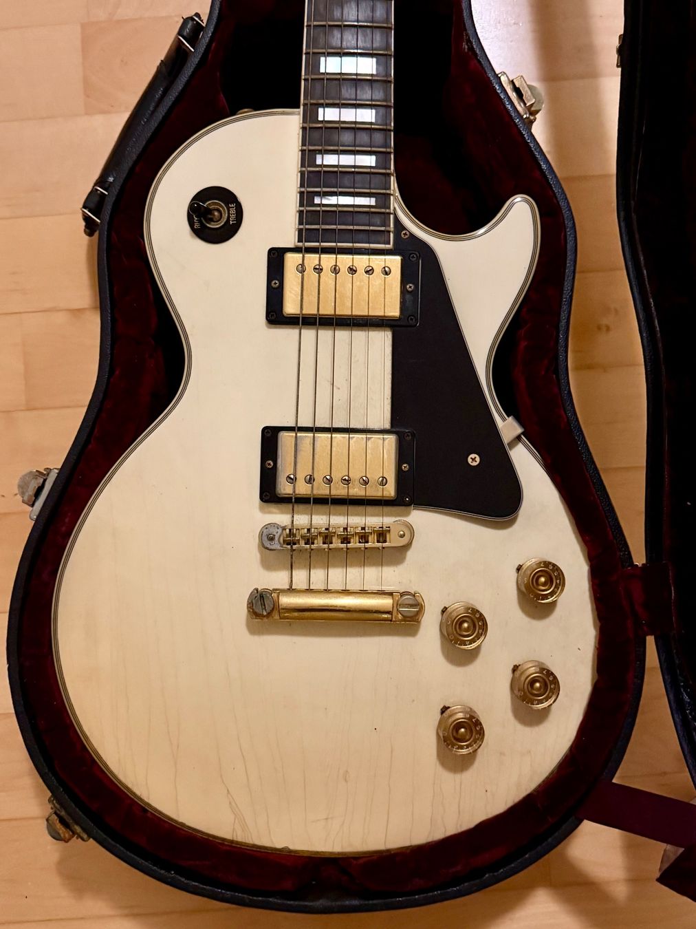 Gibson Musikinstrumente: Gibson Les Paul Custom Alpine White 2007 – Gebraucht aus Baar von hes_x2md 1