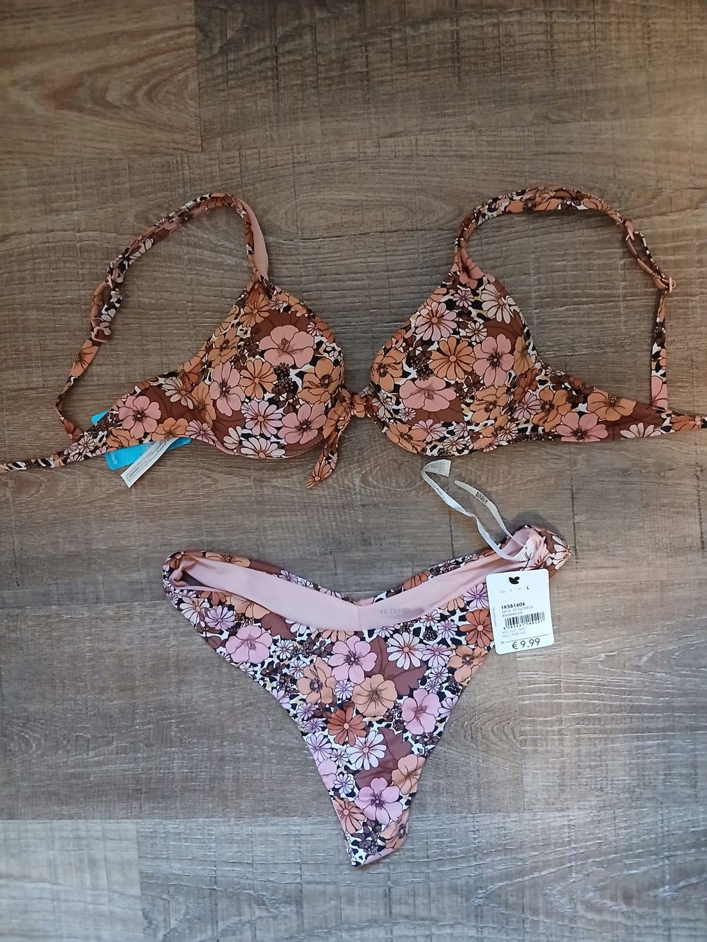 Tezenis Costumi da bagno & Bikini: Bikini Blumenmuster braun-pink Grösse 38 – Nuovo (secondo la descrizione) da Balsthal venduto da Leila_Luna