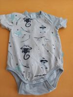 Bequemes Body mit Affenprint Grösse 74/80 von Breden guter .