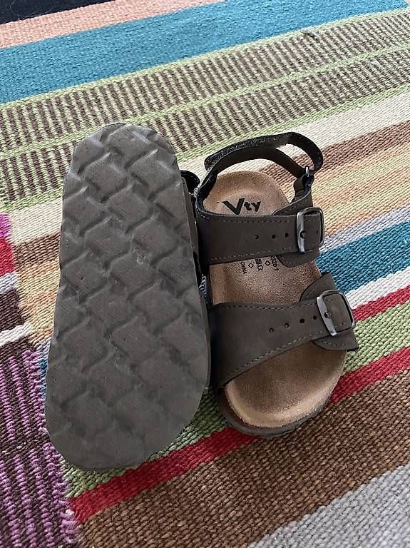 Scarpe per ragazzi: Sandali Bambino – Usato da Stabio venduto da Chri__Sta 1