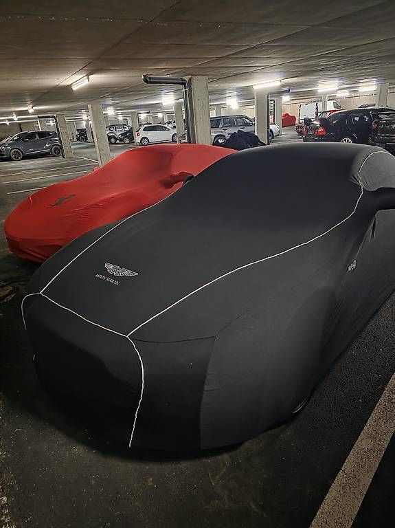 Dischi in vinile: Car cover Aston Martin DB9 – Usato da Martigny venduto da benjamincolomba