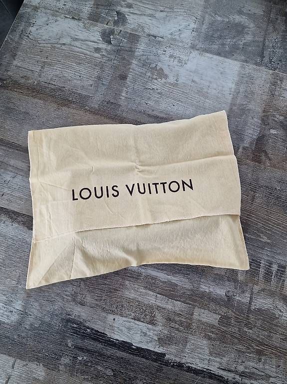 Louis Vuitton Borse da donna: Louis Vuitton Musette Tango ORGINAL – Usato da Bassersdorf venduto da Nellin 2
